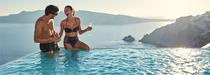 La piscine du Canaves Oia Suites
