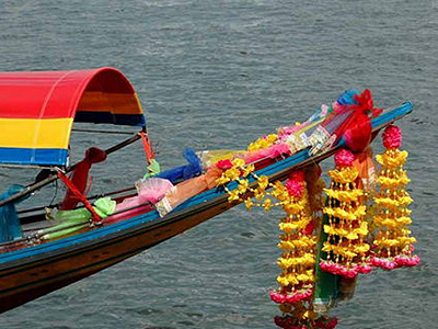 Balade sur les Klongs en long tail boat