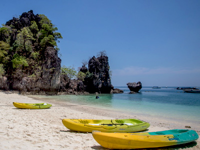Croisière et kayak à Hong Islands