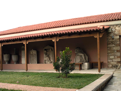 Visiter Musée archéologique du Céramique à Athènes (Athènes) Oovatu